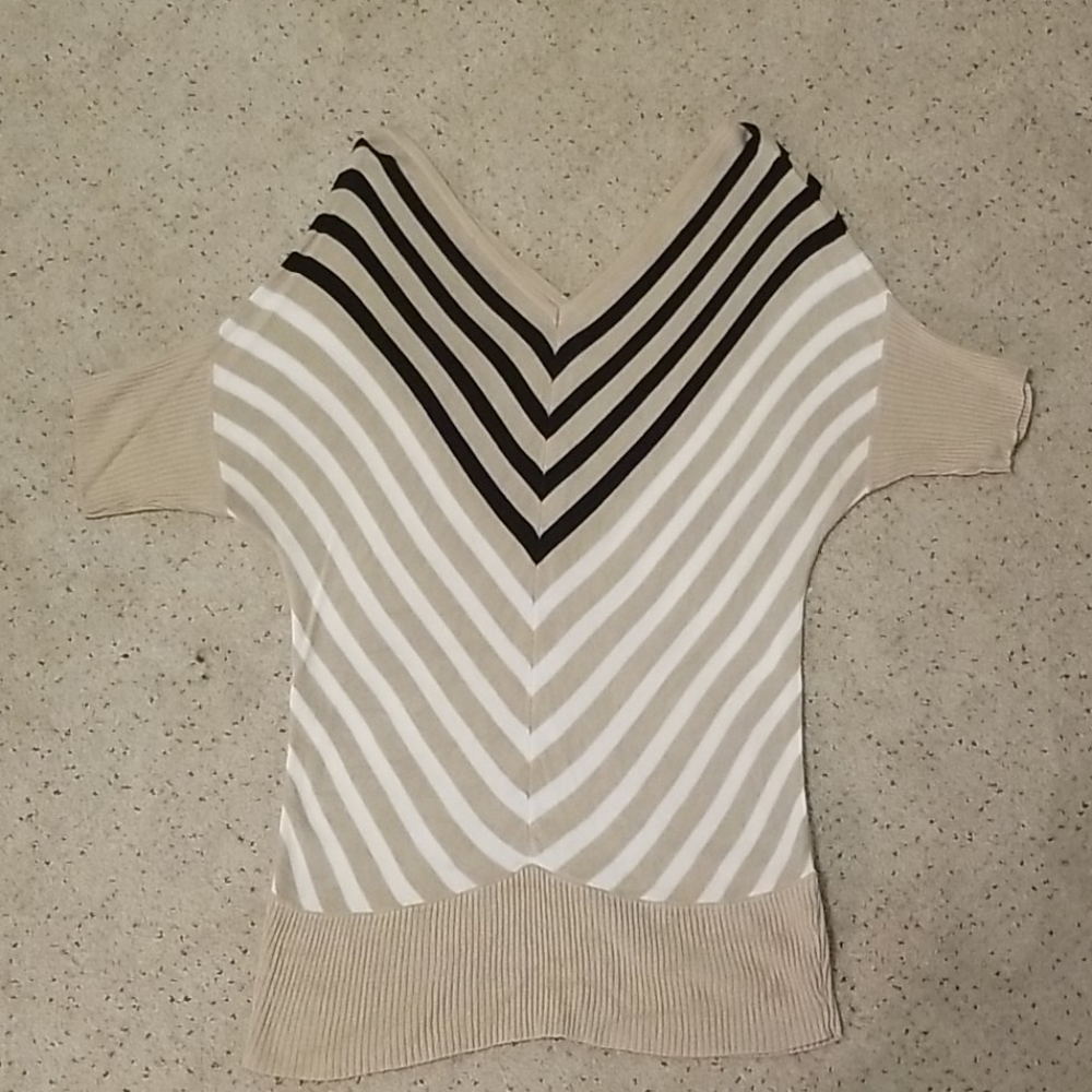 New York & Company sweater